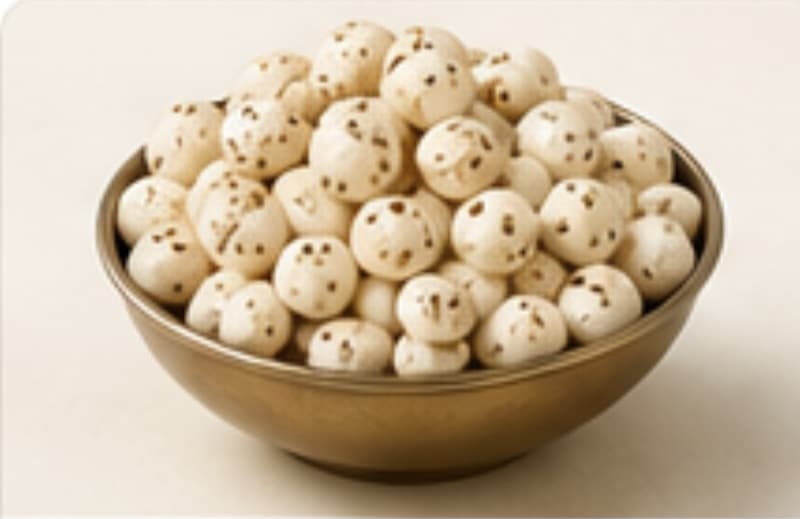 Thin plain Swastik makhana